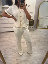 Cargar imagen en el visor de la galería, ELISE - Set pantalon y blusa hueso