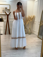 Cargar imagen en el visor de la galería, GEORGINA - Maxi vestido blanco con khaki
