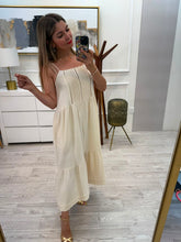 Cargar imagen en el visor de la galería, IVANNA - Maxi vestido hueso tirantes