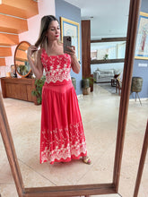 Cargar imagen en el visor de la galería, TRISHA - Set maxi falda rojo