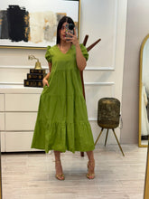 Cargar imagen en el visor de la galería, REBECA - Maxi vestido verde