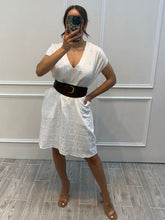 Cargar imagen en el visor de la galería, AFRA - Vestido corto blanco