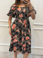 Cargar imagen en el visor de la galería, RAFAELA - Vestido midi estampado