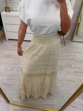 Cargar imagen en el visor de la galería, THALIA - Falda beige