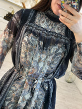 Cargar imagen en el visor de la galería, REBECA  - Vestido midi estampado
