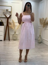 Cargar imagen en el visor de la galería, COLETTE - Vestido midi rosa tirantes
