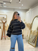 Cargar imagen en el visor de la galería, GISELLE - Sueter rayas