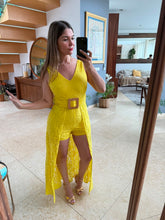Cargar imagen en el visor de la galería, GALA - Maxi jumper amarillo