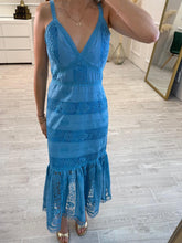 Cargar imagen en el visor de la galería, ERIS - Maxi vestido azul tirantes