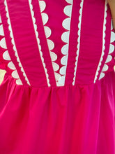 Cargar imagen en el visor de la galería, EDITH - Vestido midi fucsia