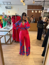 Cargar imagen en el visor de la galería, GRISELDA - Set blusa y pantalon fucsia con azul