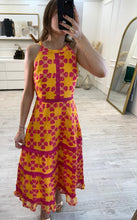 Cargar imagen en el visor de la galería, GALATEA - Maxi vestido naranja con fucsia