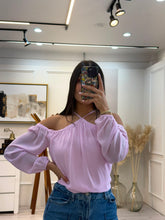 Cargar imagen en el visor de la galería, CARTER - Blusa rosa manga larga