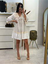 Cargar imagen en el visor de la galería, GISELA - Vestido corto beige