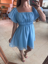 Cargar imagen en el visor de la galería, MACKENZIE - Vestido corto azul