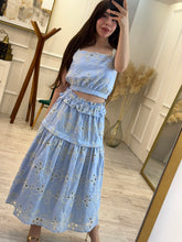 Cargar imagen en el visor de la galería, ASHLEY - Set blusa y falda azul claro