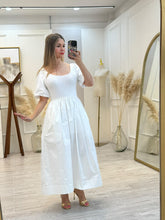 Cargar imagen en el visor de la galería, LEOTINA - Maxi vestido blanco