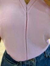 Cargar imagen en el visor de la galería, TIFFANY - Blusa lila