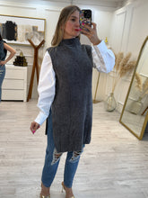 Cargar imagen en el visor de la galería, ELOISA - Blusa chaleco tejido. Gris Oxford