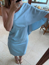 Cargar imagen en el visor de la galería, JANETTE - Vestido azul asimétrico