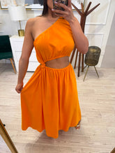 Cargar imagen en el visor de la galería, FLORENCIA - Maxi vestido naranja asimétrico