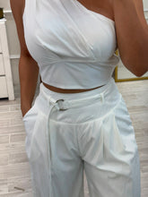 Cargar imagen en el visor de la galería, JUNIPER - Set pantalón y blusa blancos