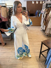 Cargar imagen en el visor de la galería, AMAIRANI - Palazzo blanco estampado