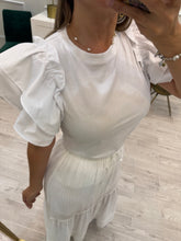 Cargar imagen en el visor de la galería, RAQUENEL - Blusa blanca