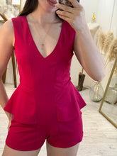 Cargar imagen en el visor de la galería, PIA - Jumper magenta