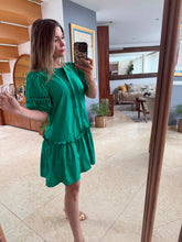 Cargar imagen en el visor de la galería, KARELY - Vestido corto verde