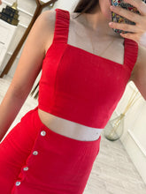 Cargar imagen en el visor de la galería, NELLY - Set blusa y falda rojo