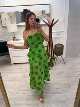 Cargar imagen en el visor de la galería, DEYANIRA - Maxi vestido verde floral
