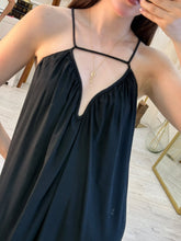 Cargar imagen en el visor de la galería, JESSICA - Maxi vestido negro tirantes