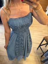 Cargar imagen en el visor de la galería, MARIAND - Maxi vestido azul tirantes