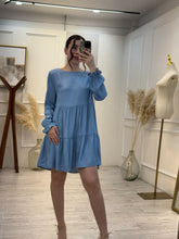Cargar imagen en el visor de la galería, EMILIA – Vestido azul con olanes