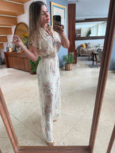 Cargar imagen en el visor de la galería, MARGARITA - Maxi vestido beige estampado