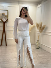 Cargar imagen en el visor de la galería, VENUSIA - Pantalón blanco con volantes
