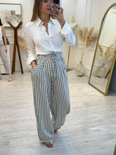 Cargar imagen en el visor de la galería, LUDMILA - Pantalon rayas