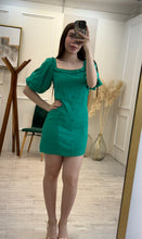Cargar imagen en el visor de la galería, MACY - Vestido corto verde