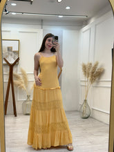 Cargar imagen en el visor de la galería, ARIEL - Maxi vestido amarillo tirantes
