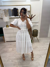 Cargar imagen en el visor de la galería, ANDREA - Vestido midi blanco