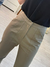 Cargar imagen en el visor de la galería, FRANCIA - Pantalon olivo