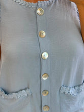 Cargar imagen en el visor de la galería, JOCELYN - Set blusa y pantalon azul claro