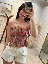 Cargar imagen en el visor de la galería, TRINITY - Top estampado floral