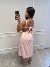 Cargar imagen en el visor de la galería, YULISSA - Vestido midi rosa