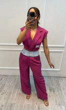 Cargar imagen en el visor de la galería, CIBELES - Set blusa y pantalon fucsia