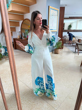 Cargar imagen en el visor de la galería, NERINA - Palazzo blanco con estampado azul