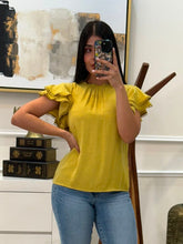 Cargar imagen en el visor de la galería, ALEXA - Blusa amarilla