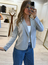 Cargar imagen en el visor de la galería, MIRABEL - Blazer gris