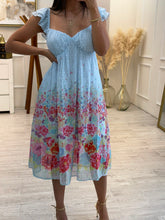 Cargar imagen en el visor de la galería, PIPER - Vestido midi azul claro con flores